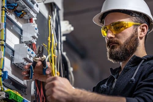 Devenir électricien en auto entrepreneur