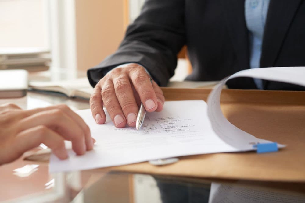 Quelles sont les mentions obligatoires dans un contrat en prestation de service d'une auto entreprise?